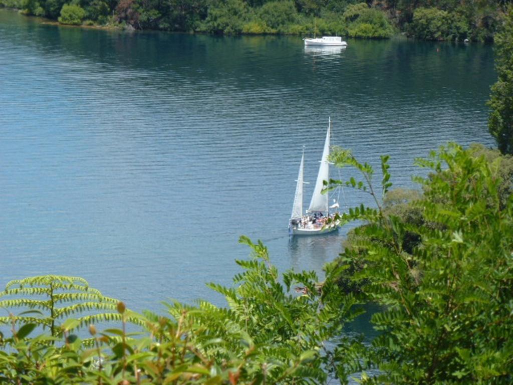Serenity On Wakeman Taupo Exterior foto