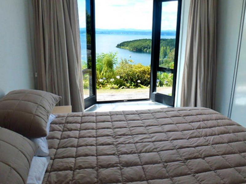 Serenity On Wakeman Taupo Exterior foto